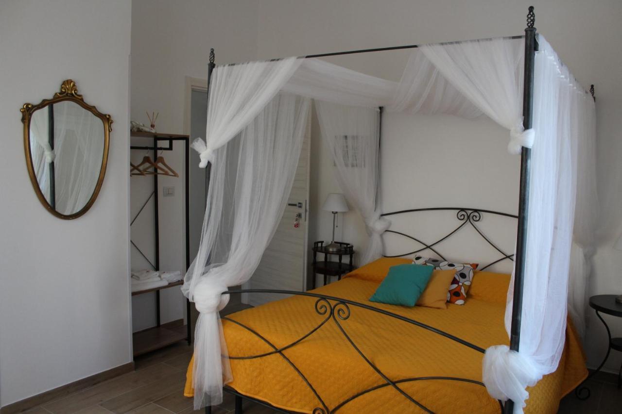 Coco & Lisbeth Bed And Breakfast Brindisi Ngoại thất bức ảnh